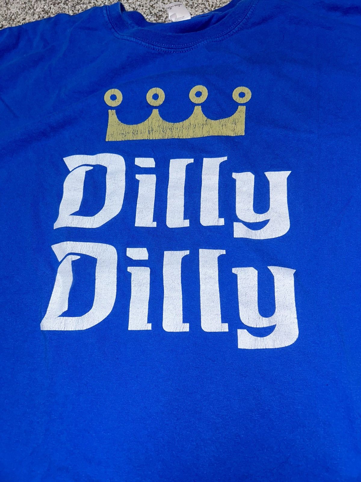 Gildan Dilly Dilly Crowned T-shirt Size US XXL / EU 58 / 5 - 2 Thumbnail