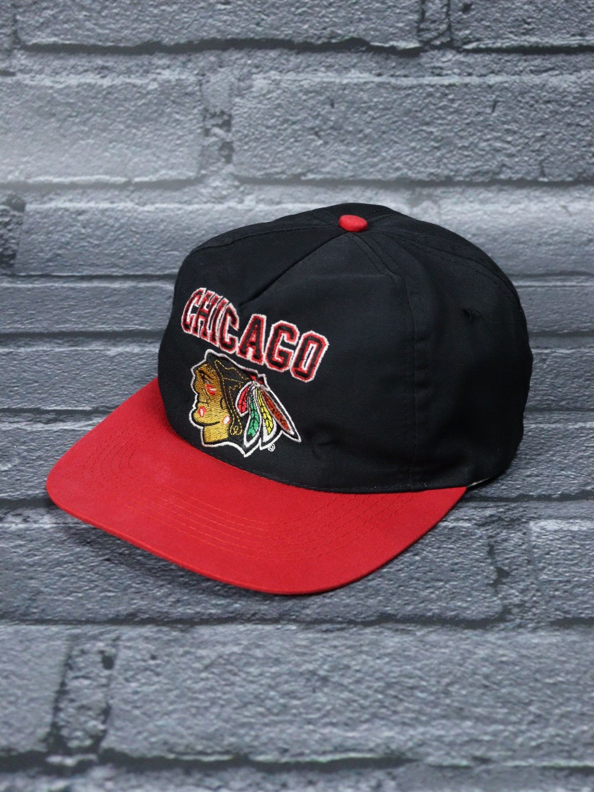 1992 Vintage NHL Chicago Blackhawks Embroidered Logo Cap 90s