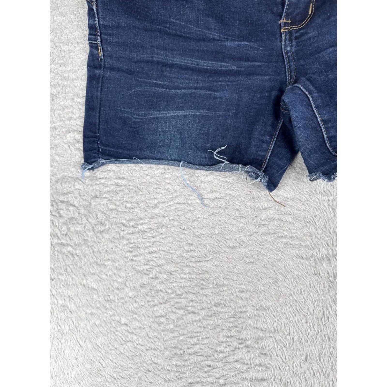 Vintage Gogo Jeans Shorts Jeans Cut-Off 5-Pocket 30x4 Juniors Blue Denim Short Inseam 4in Casual Womens Modern Stretch 3 Size 26" / US 2 / IT 38 - 3 Thumbnail