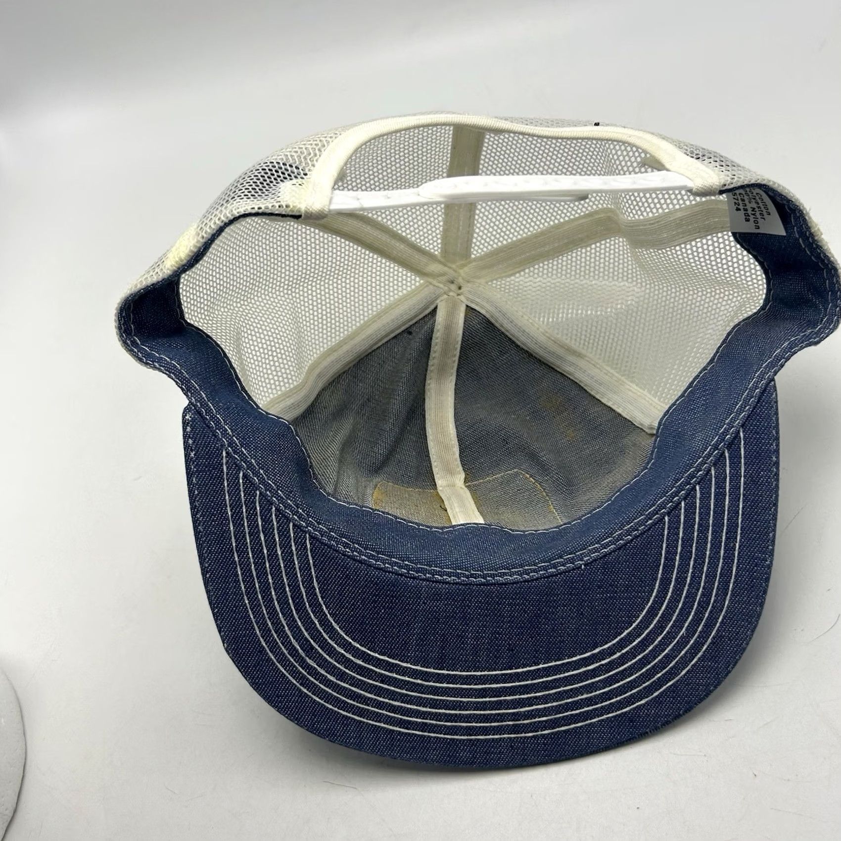 John Deere VINTAGE John Deere Trucker Hat Denim Patch Farm SnapBack One Size Men Blue 80s Adjustable Size US 35 - 7 Thumbnail