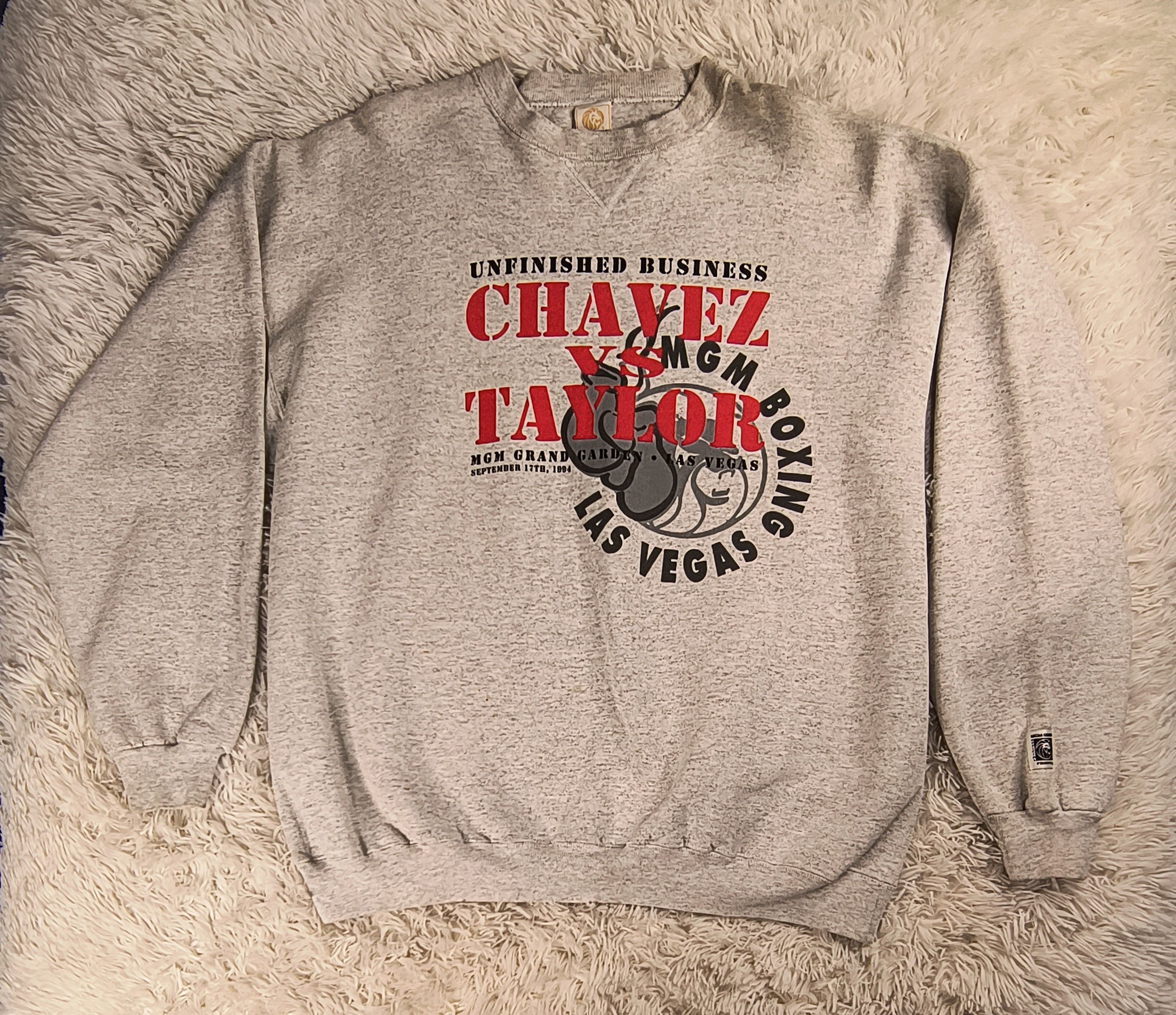 Vintage Vintage Chavez vs Taylor MGM Grand 1994 crewneck sweatshirt Size US XL / EU 56 / 4 - 2 Thumbnail