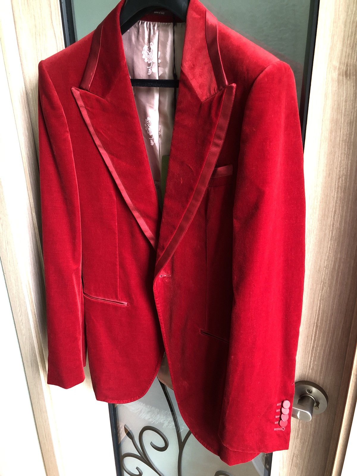 Gucci Gucci Red Velvet Blazer Size 38R - 4 Thumbnail
