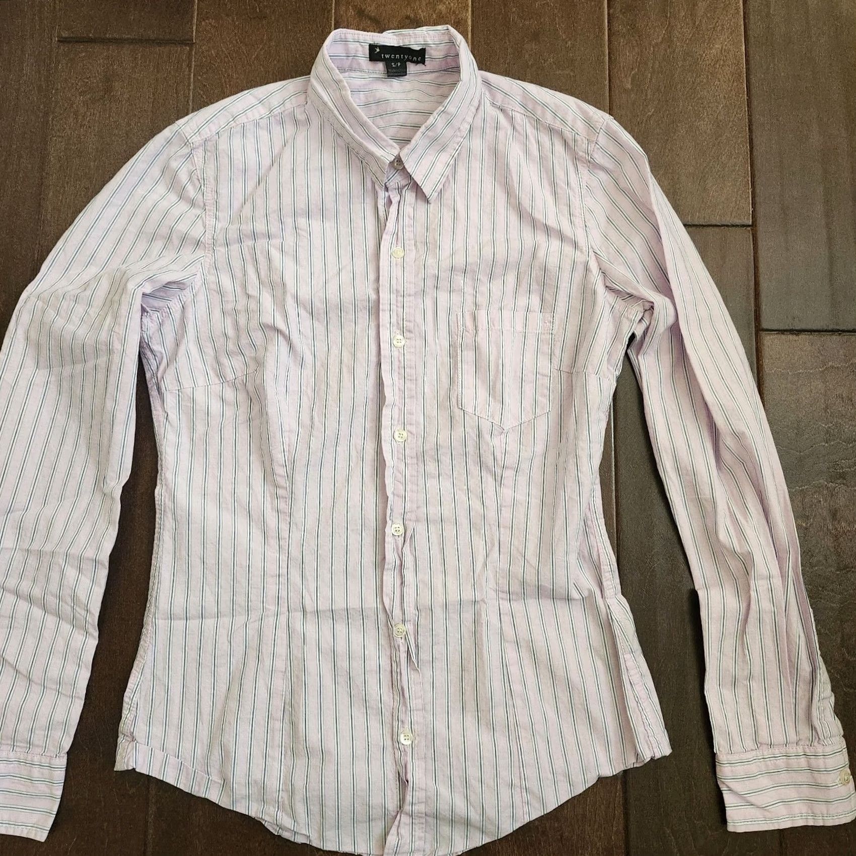 Forever 21 Forever21 Striped Button-Up Dress Shirt S/P Womens Shirt Long Sleeve Multicolor Casual Travel Business Party/Cocktail Spring Fall Winter Mens Girls Size S / US 4 / IT 40 - 4 Thumbnail