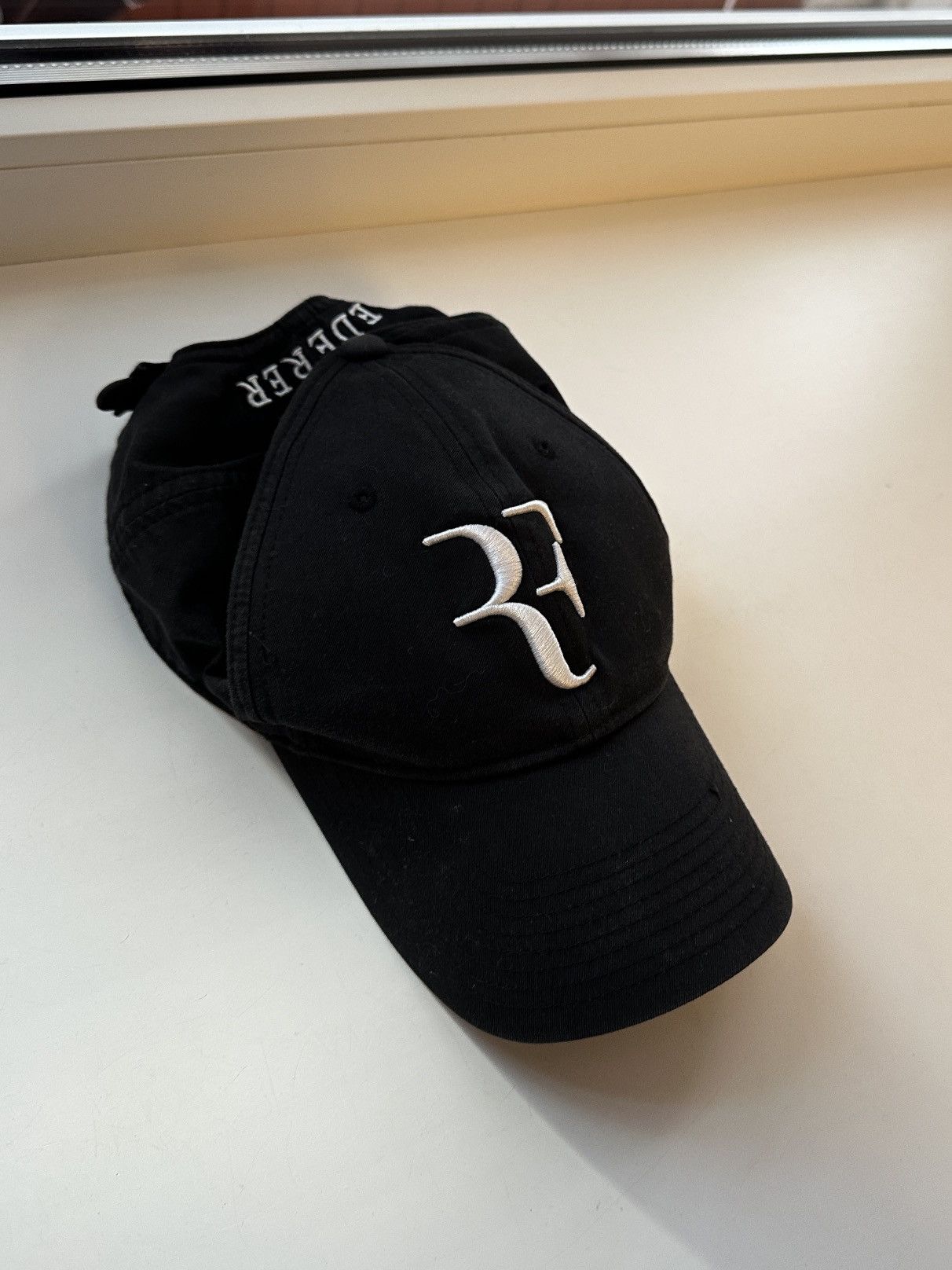 Nike Vintage Nike Roger Federer Cap Hat Tennis Big Logo Size ONE SIZE - 8 Thumbnail