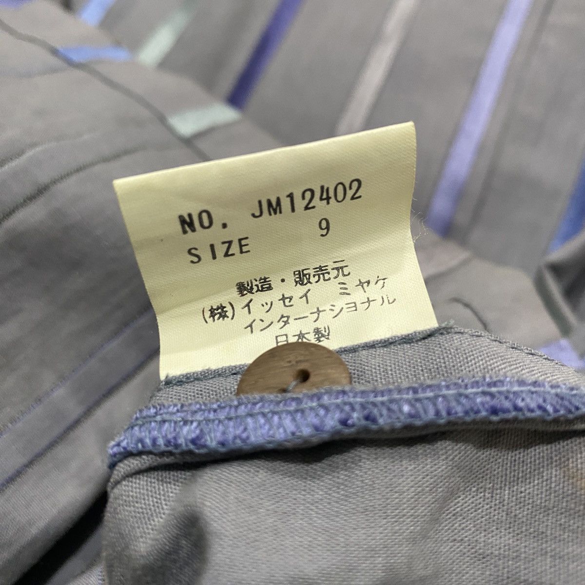 Issey Miyake 90s Issey Miyake Pleated Side Button Shirt Size US M / EU 48-50 / 2 - 17 Thumbnail