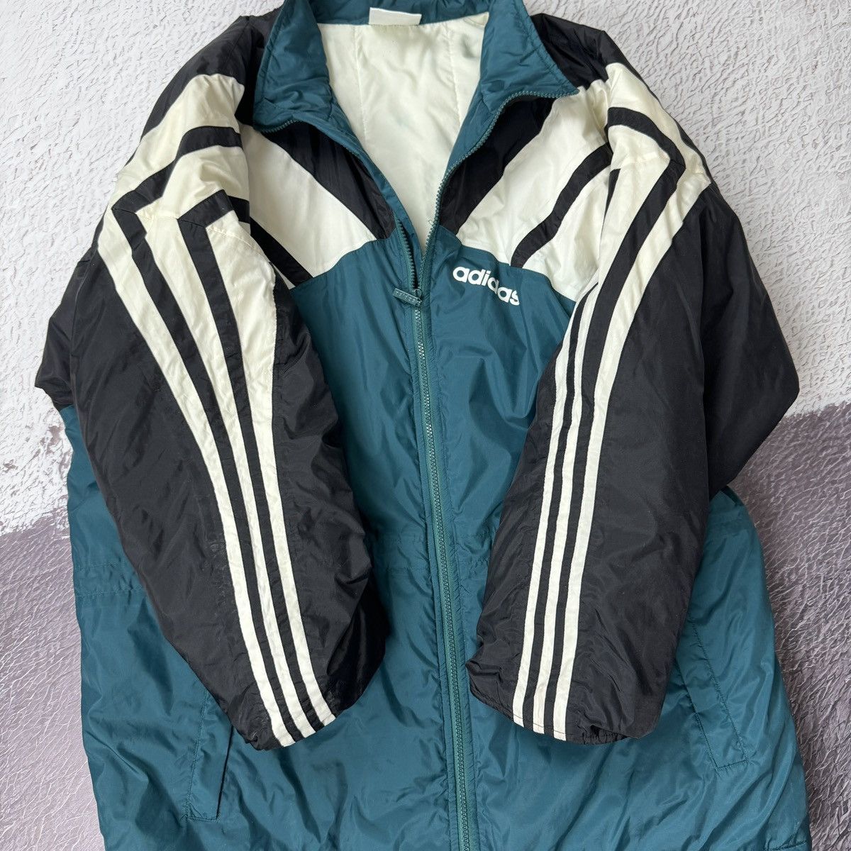 Adidas Adidas vintage 90s rare green puffer jacket Size US L / EU 52-54 / 3 - 11 Thumbnail