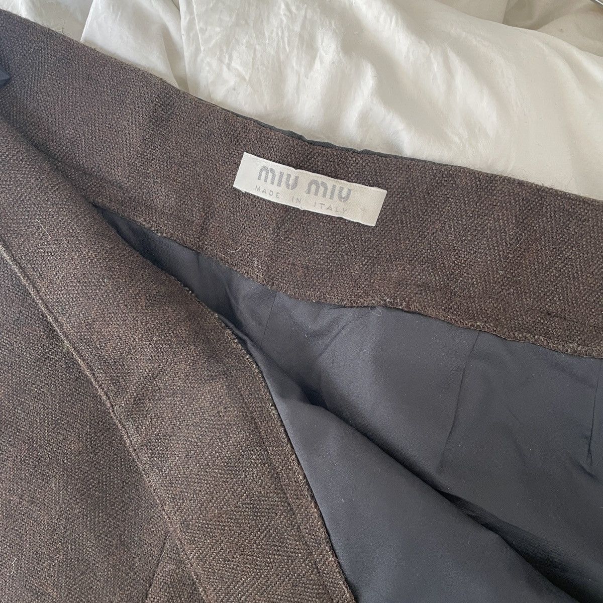 Miu Miu Miu Miu buckle back capris (44) Size 30" / US 8 / IT 44 - 5 Thumbnail