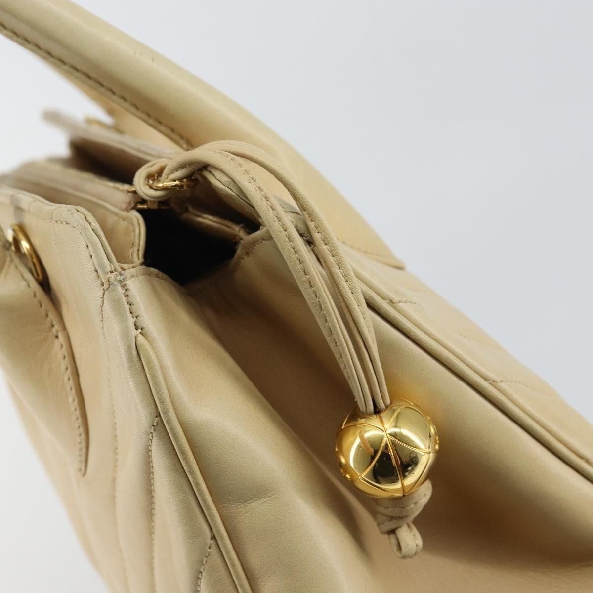 Chanel Chanel Lambskin V Stitch Handbag Beige Size ONE SIZE - 11 Thumbnail