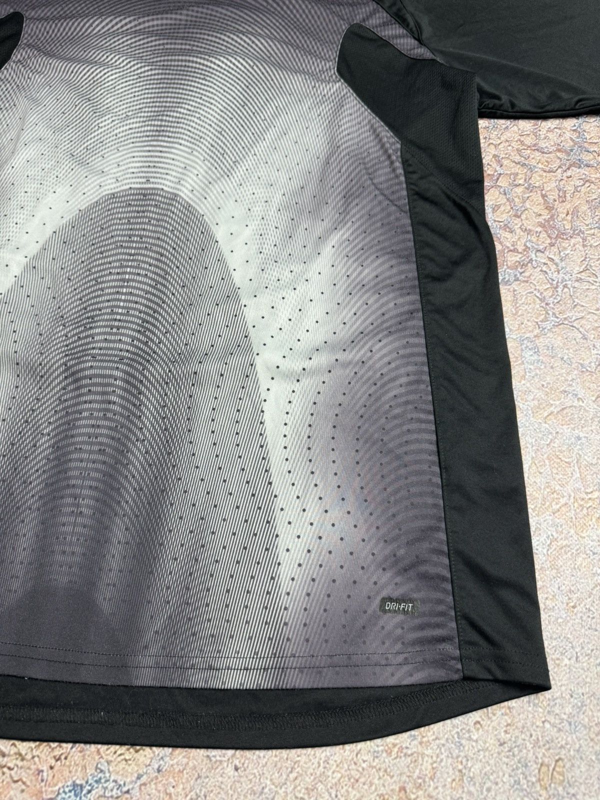 Nike VINTAGE NIKE TN TOTAL 90 Y2K T-SHIRT Size US XL / EU 56 / 4 - 3 Thumbnail