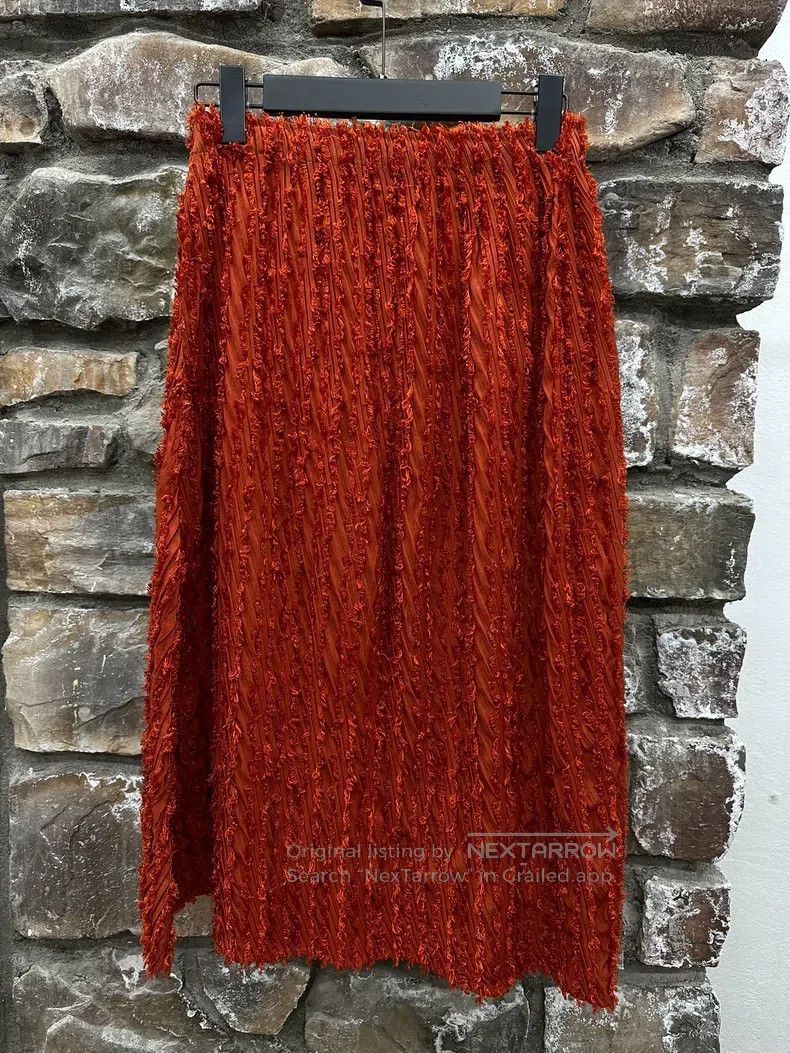 Issey Miyake Issey Miyake Main Line Furry Skirt Size 25" / US 0 / IT 36 - 4 Thumbnail