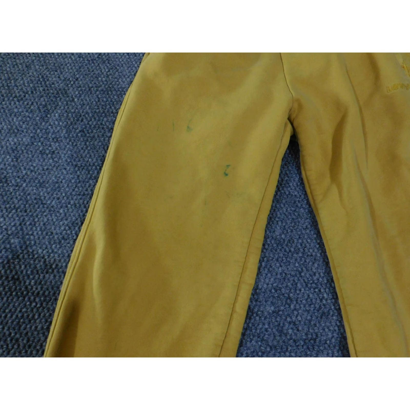 Levi's VINTAGE Levi's Pants Mens Small Yellow Jogger Sweatpants Drawstring Elastic Cuffs Logo Size US 29 - 4 Thumbnail