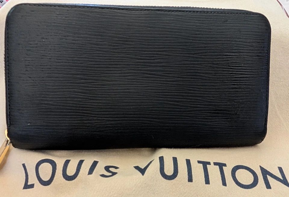 Louis Vuitton LOUIS VUITTON Epi Zippy Wallet Black Leather CA4111 Size ONE SIZE - 2 Thumbnail
