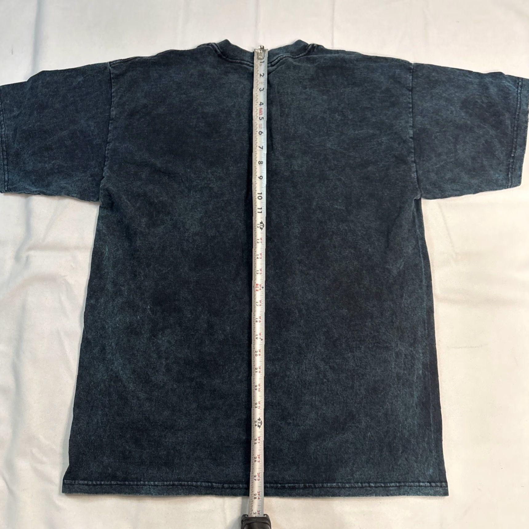 Gildan VINTAGE Unisex Dream Catcher Turtle Shirt Blue Acid Stone Wash Crew Neck Large Shirt Womens Mens Size US L / EU 52-54 / 3 - 6 Thumbnail