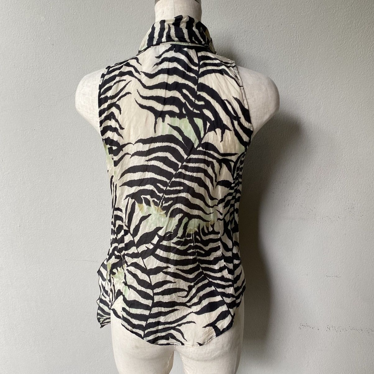 Max Mara MaxMara Zebra Print Sleeveless Bow Blouse Size M / US 6-8 / IT 42-44 - 3 Thumbnail