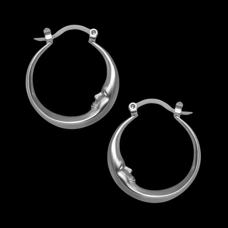 Other Vintage Metal Carving Face Personality Earring Size ONE SIZE - 2 Thumbnail