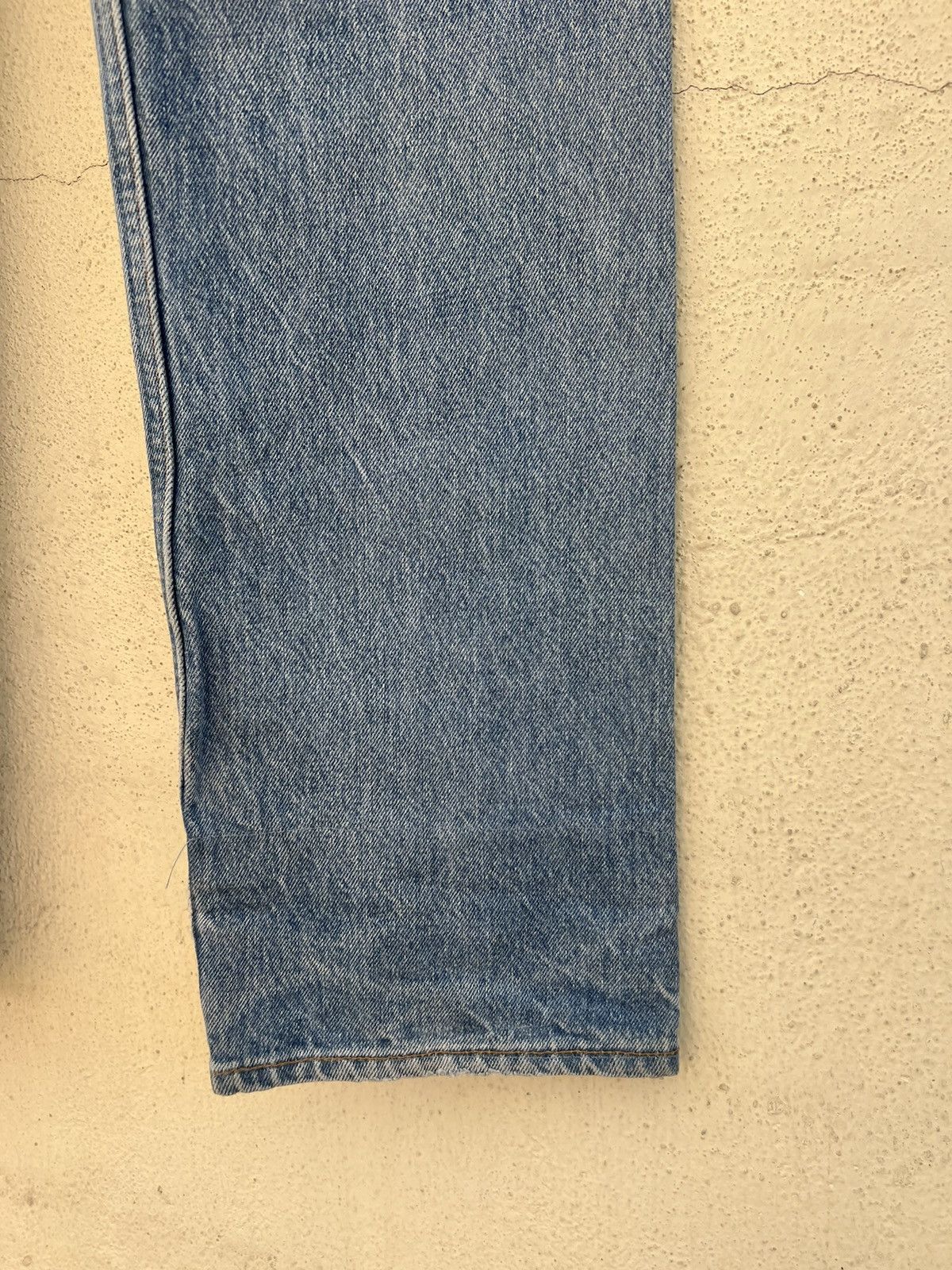 Levi's Vintage Levi's 501 Jeans Ripped Distressed Patchwork Denim Size US 33 - 21 Thumbnail
