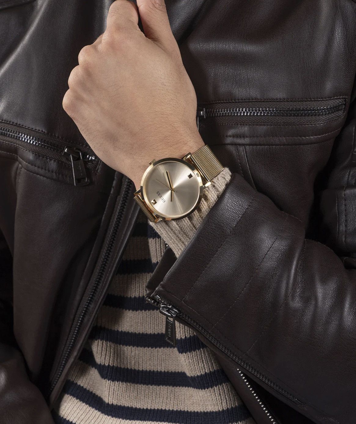 Guess Guess gold tone analog watch MESH BAND ADJUSTABLE BRACELET Size ONE SIZE - 15 Thumbnail