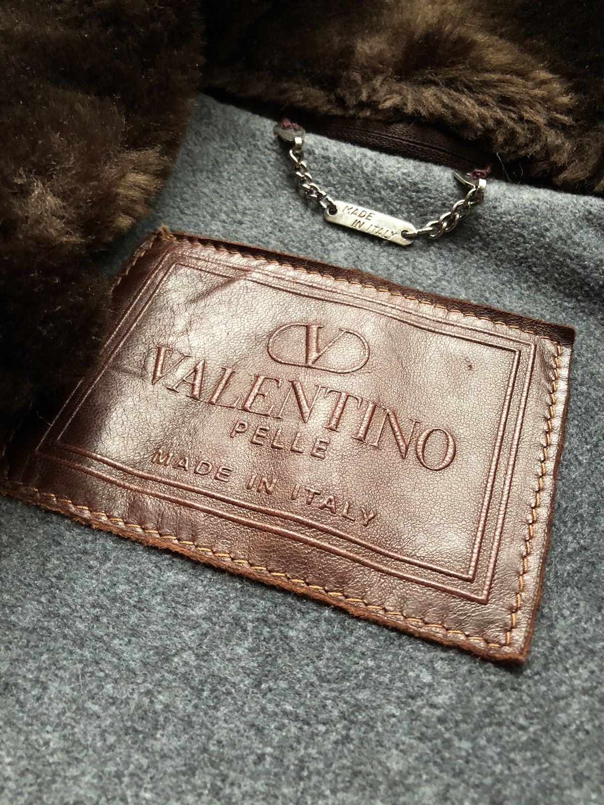 Valentino Vintage Valentino Fleece Lined Leather Coat Size US M / EU 48-50 / 2 - 2 Thumbnail