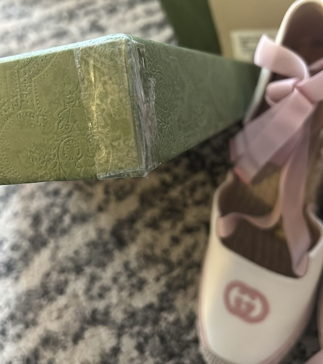 Gucci Gucci Espadrille with Ribbon Tie size 39.5 Size US 9.5 / IT 39.5 - 12 Thumbnail