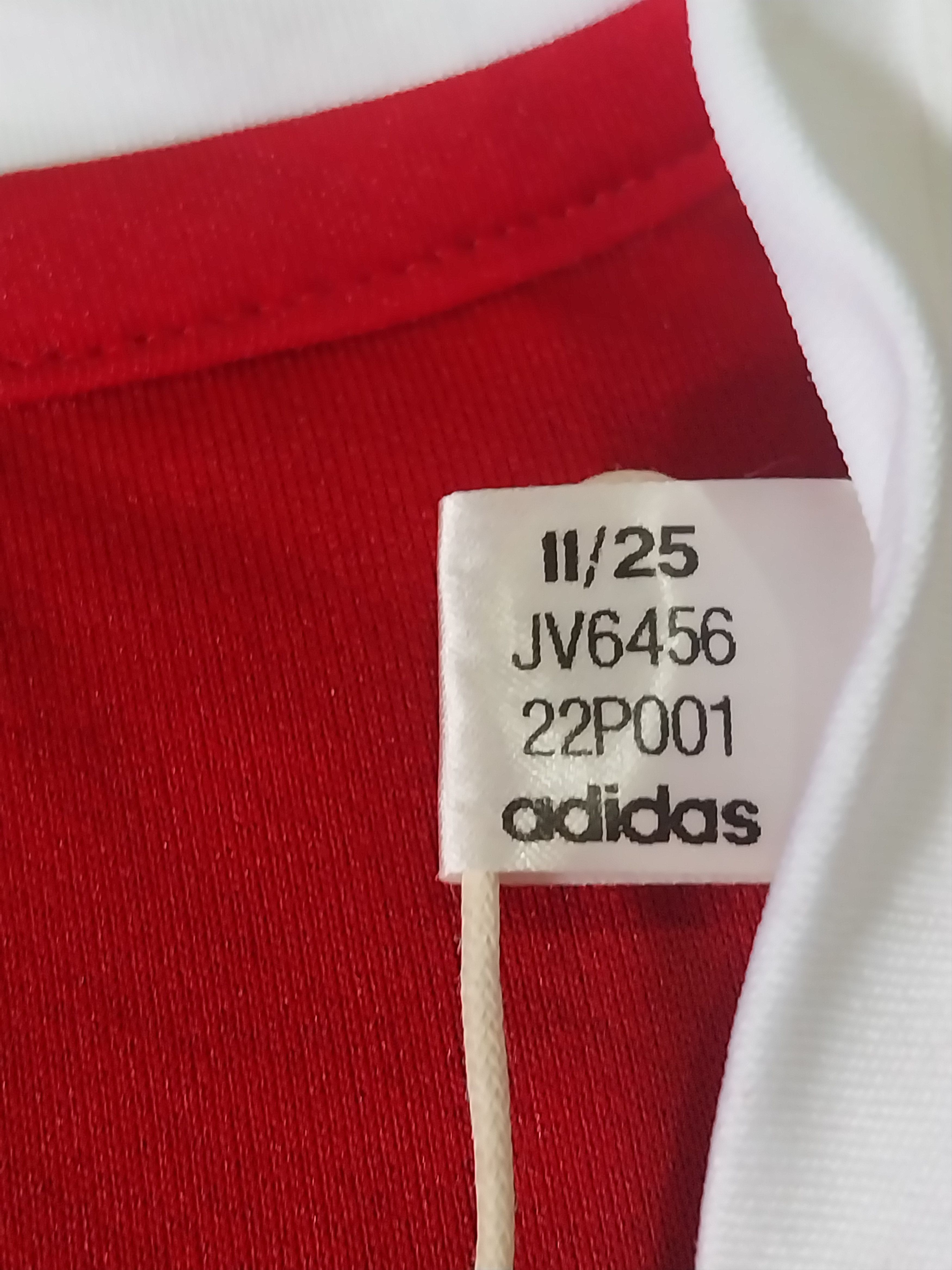 Adidas Liverpool home 2025/2026 mo salah jersey football Size US L / EU 52-54 / 3 - 8 Thumbnail