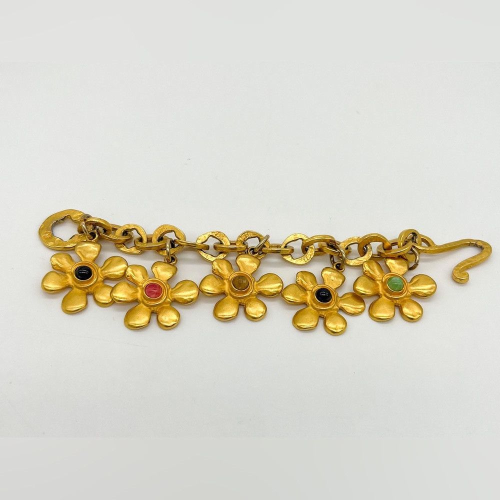 Karl Lagerfeld Vintage KARL LAGERFELD Gold Daisey Bracelet 6.25” Size ONE SIZE - 1 Thumbnail