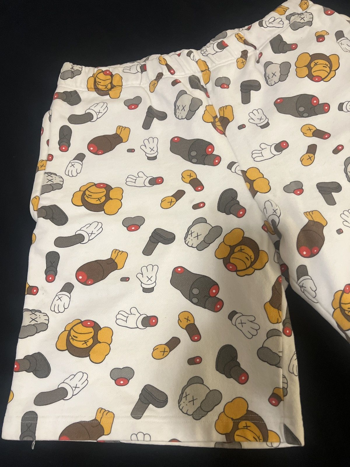 Bape × Kaws 2004 Kaws dissected Shorts Size US 32 / EU 48 - 3 Thumbnail