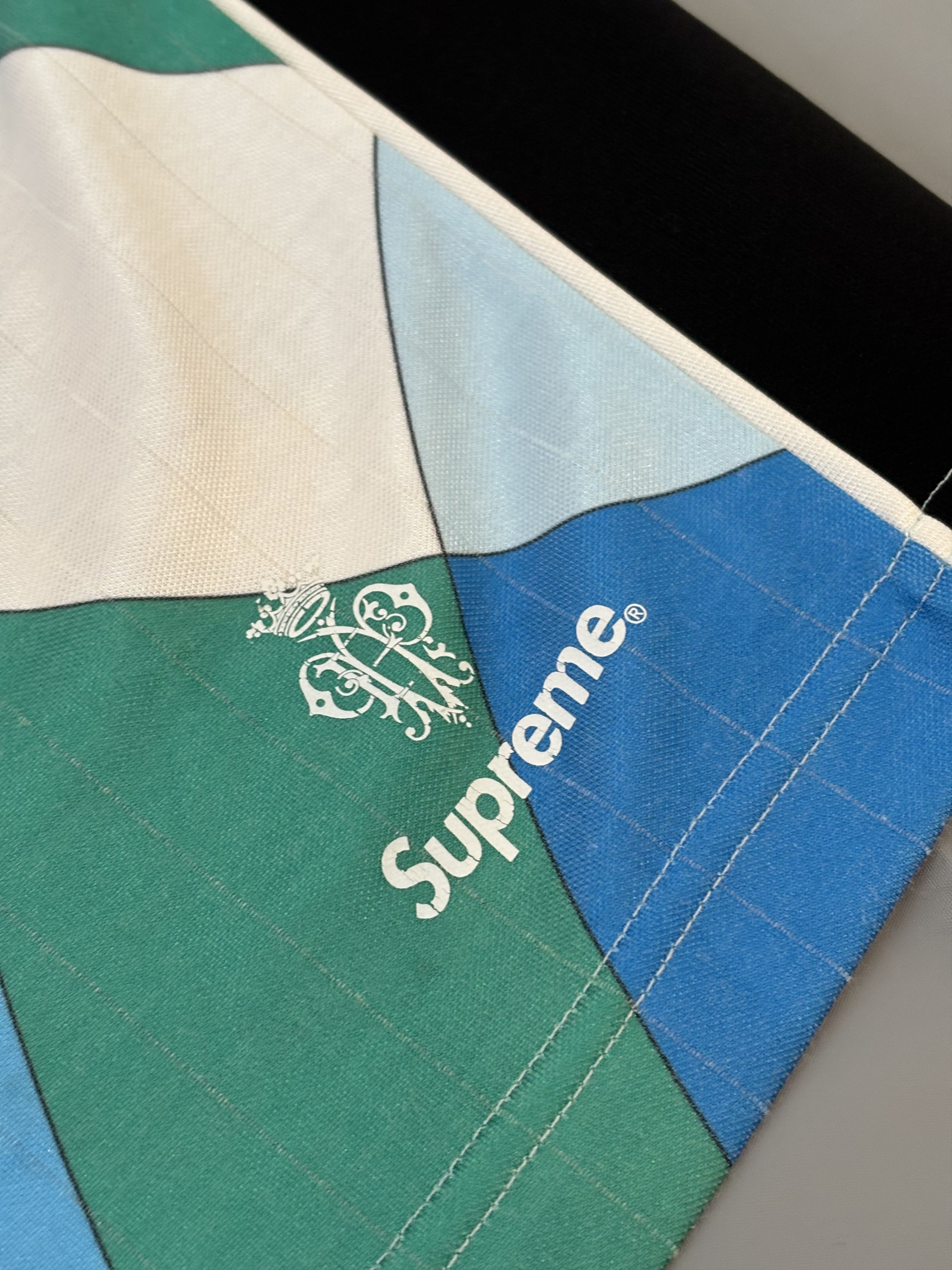 Supreme Short foot à motif Supreme X Emilio Pucci Size US 32 / EU 48 - 6 Thumbnail