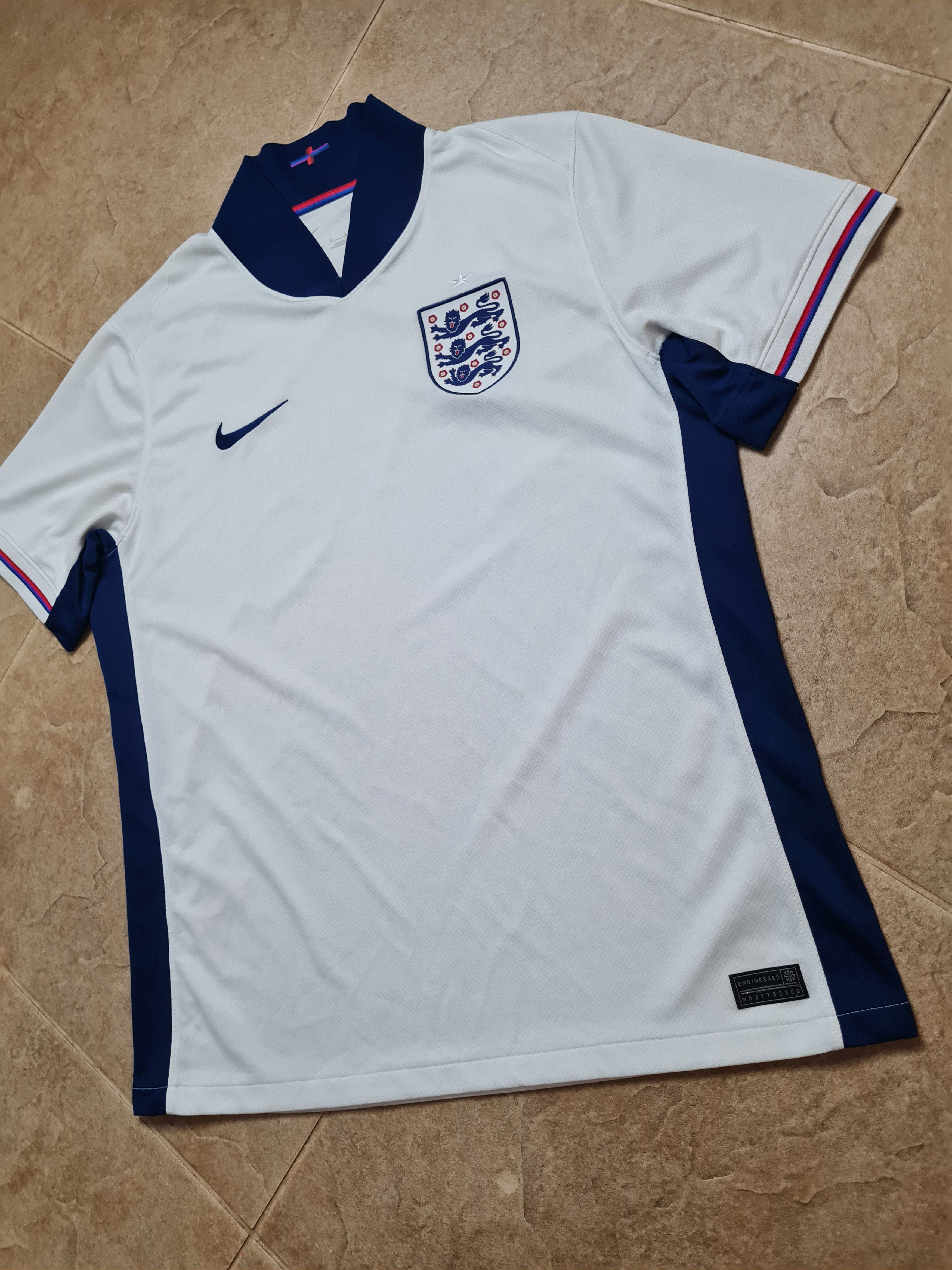 Nike Jersey Nike England Dri Fit Football Shirt Size L FJ4285-100 Size US L / EU 52-54 / 3 - 3 Thumbnail