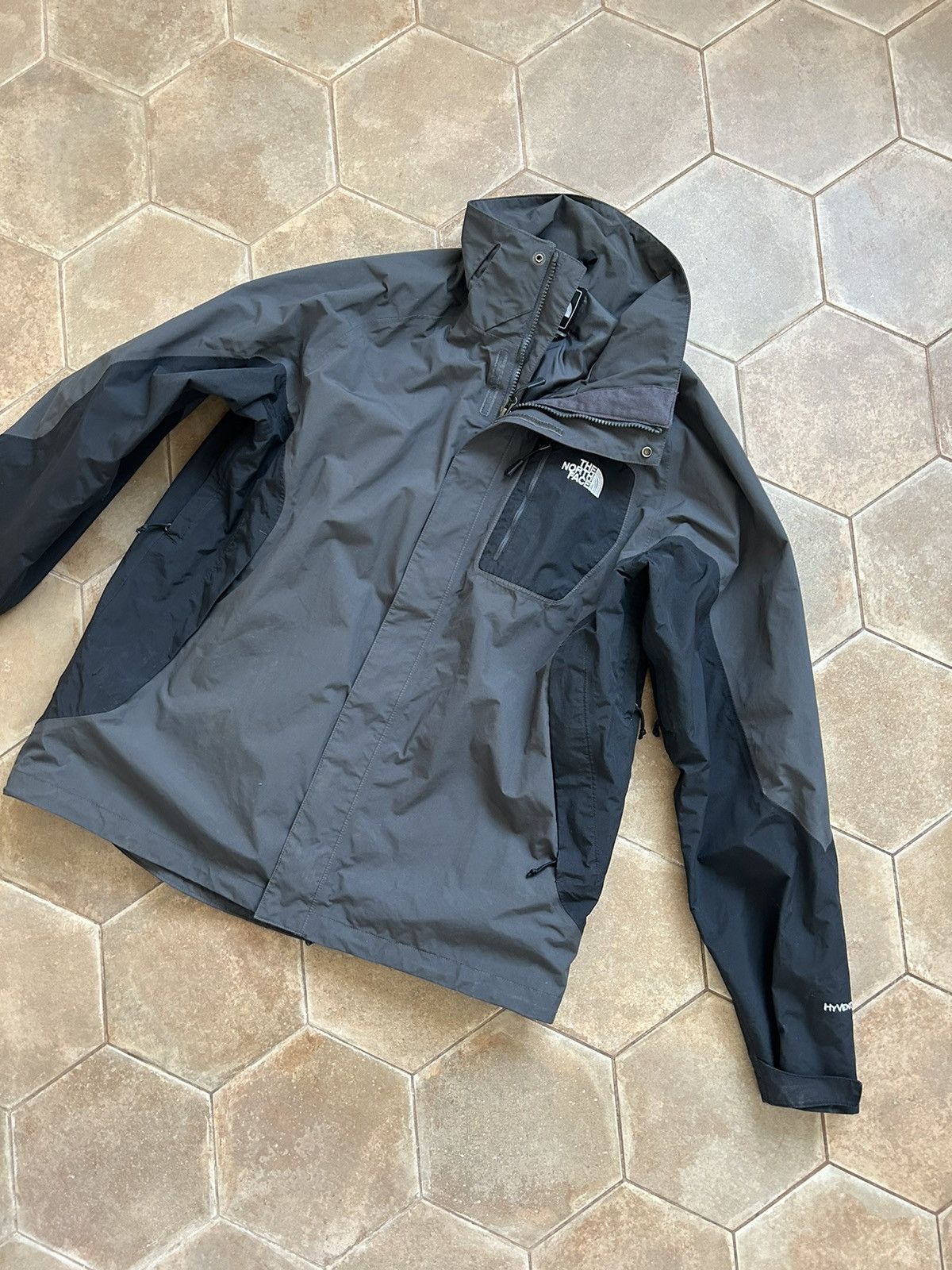 The North Face VINTAGE THE NORTH FACE HYVENT JACKET Size US L / EU 52-54 / 3 - 3 Thumbnail