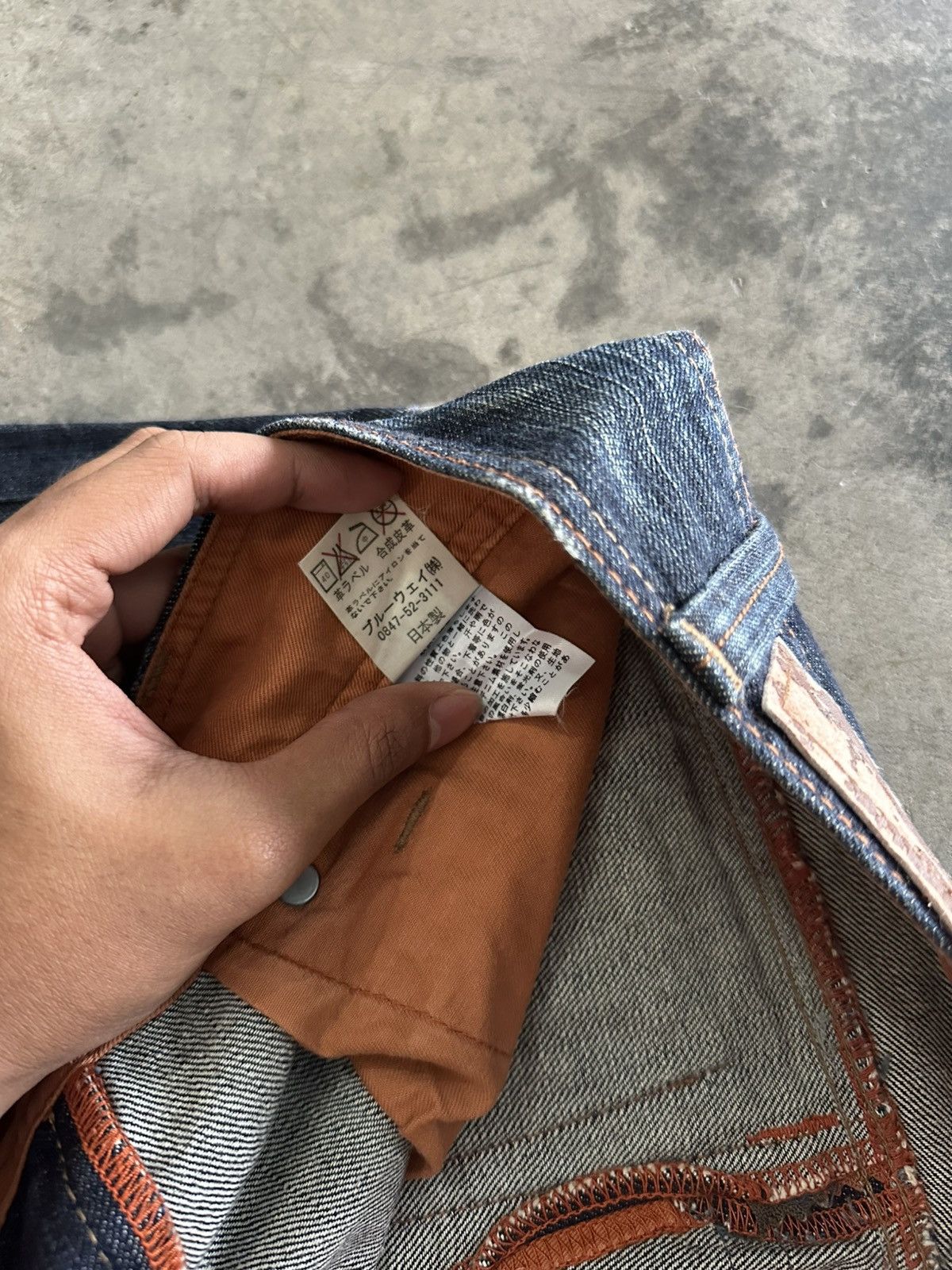 Le Grande Bleu (L.G.B.) ET Boite Flare Jeans Size 29" - 8 Thumbnail