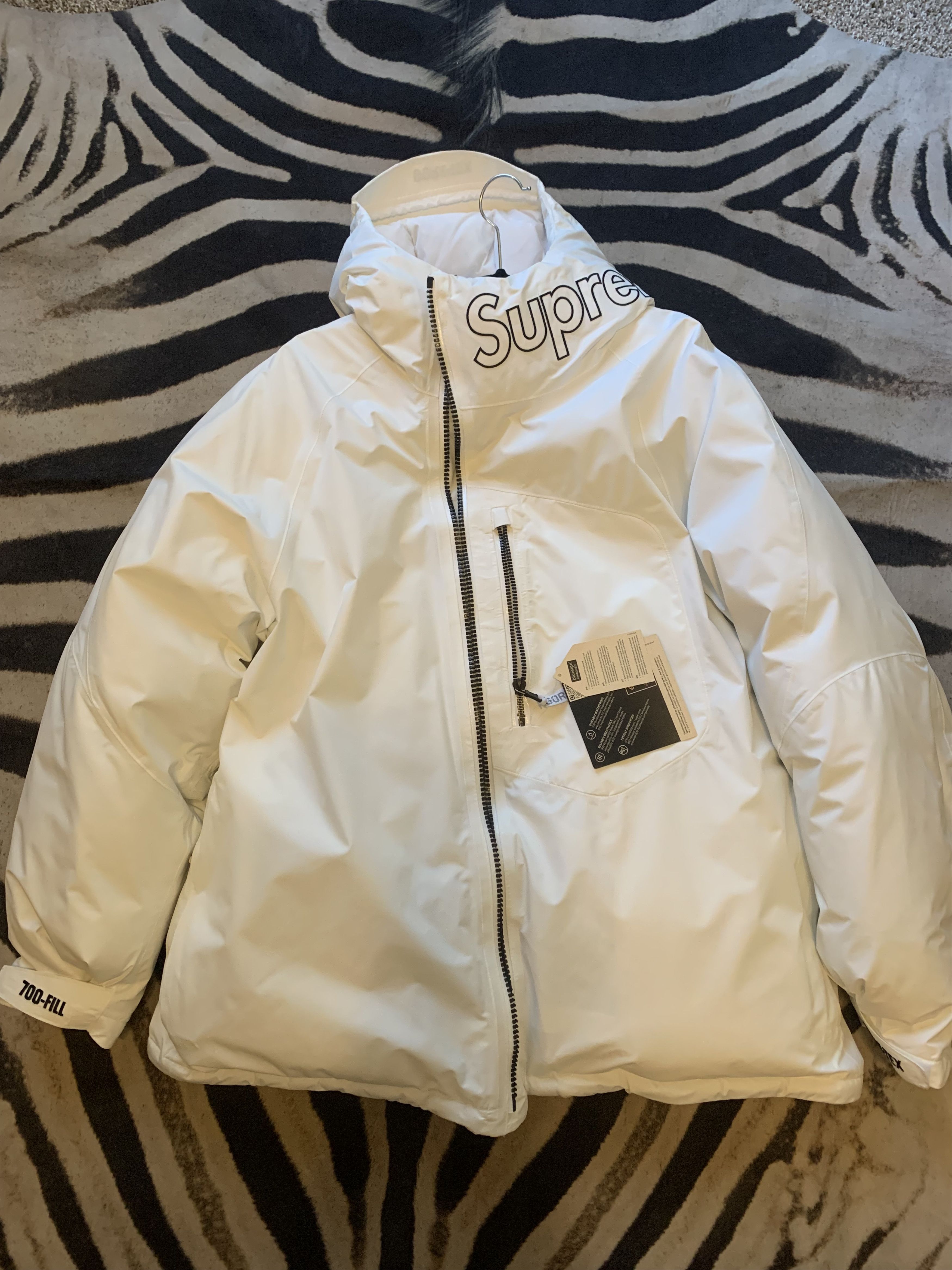 Supreme Supreme GORE-TEX 700 fill Parka Size US L / EU 52-54 / 3 - 2 Thumbnail