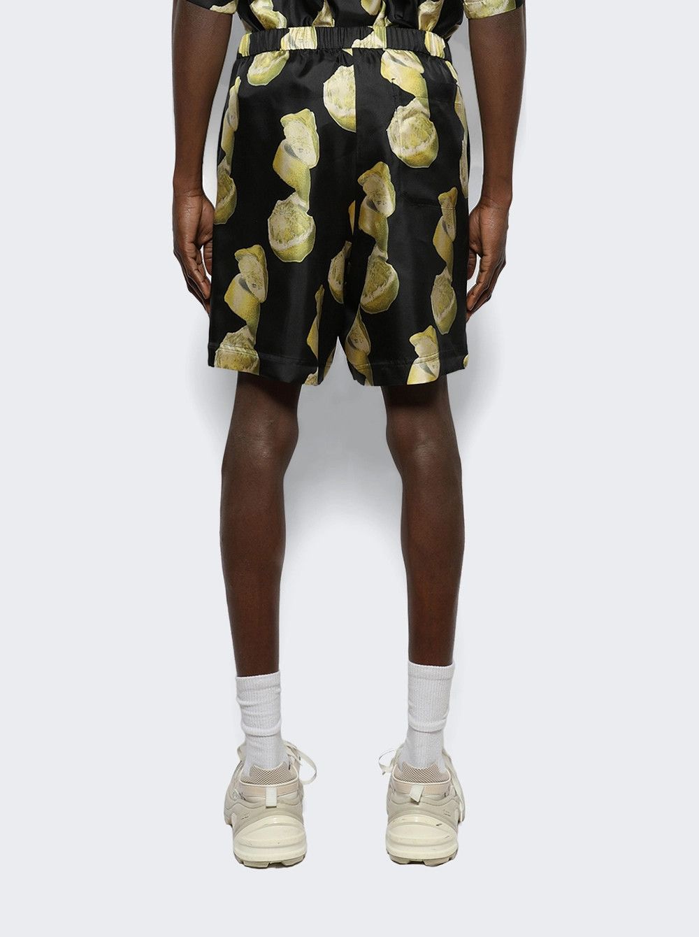 Givenchy o1w1db10525 Formal Elasticated Shorts in Black Size US 34 / EU 50 - 5 Thumbnail