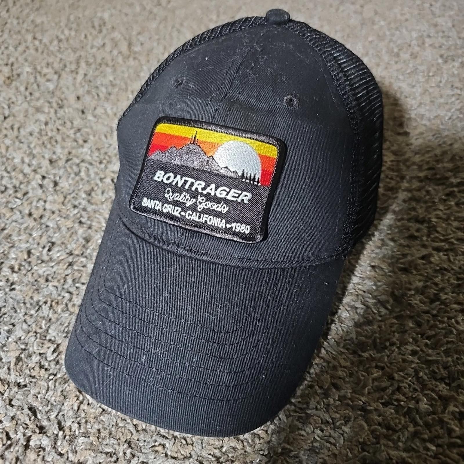 Other Bontrager Santa Cruz California 1980 Meshback Trucker Hat Size ONE SIZE - 1 Thumbnail