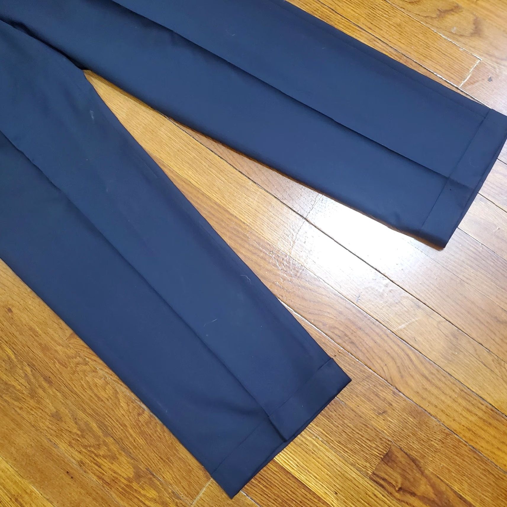 Brooks Brothers Brooks Brothers Country Club Dress Pants Mens 34x29 Navy Wool Pleated Cuffed Dress Pants Men 34 Navy Wool Pleated Cuffed Size US 34 / EU 50 - 5 Thumbnail