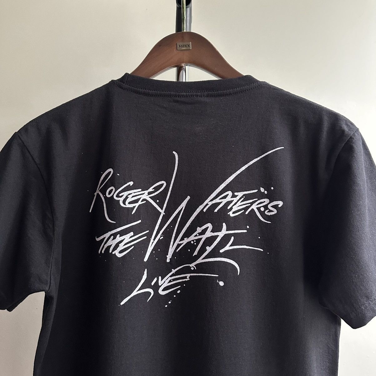 Band Tees Vintage Roger Waters The Wall Live Pink Floyd Band Promo Tee Size US M / EU 48-50 / 2 - 7 Thumbnail