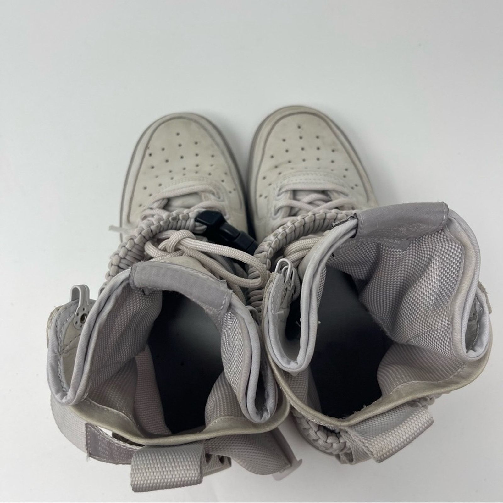 Nike Nike Wmns SF Air Force 1 High 'Vast Grey' 857872-003 sz 6 Size US 6 / IT 36 - 8 Thumbnail