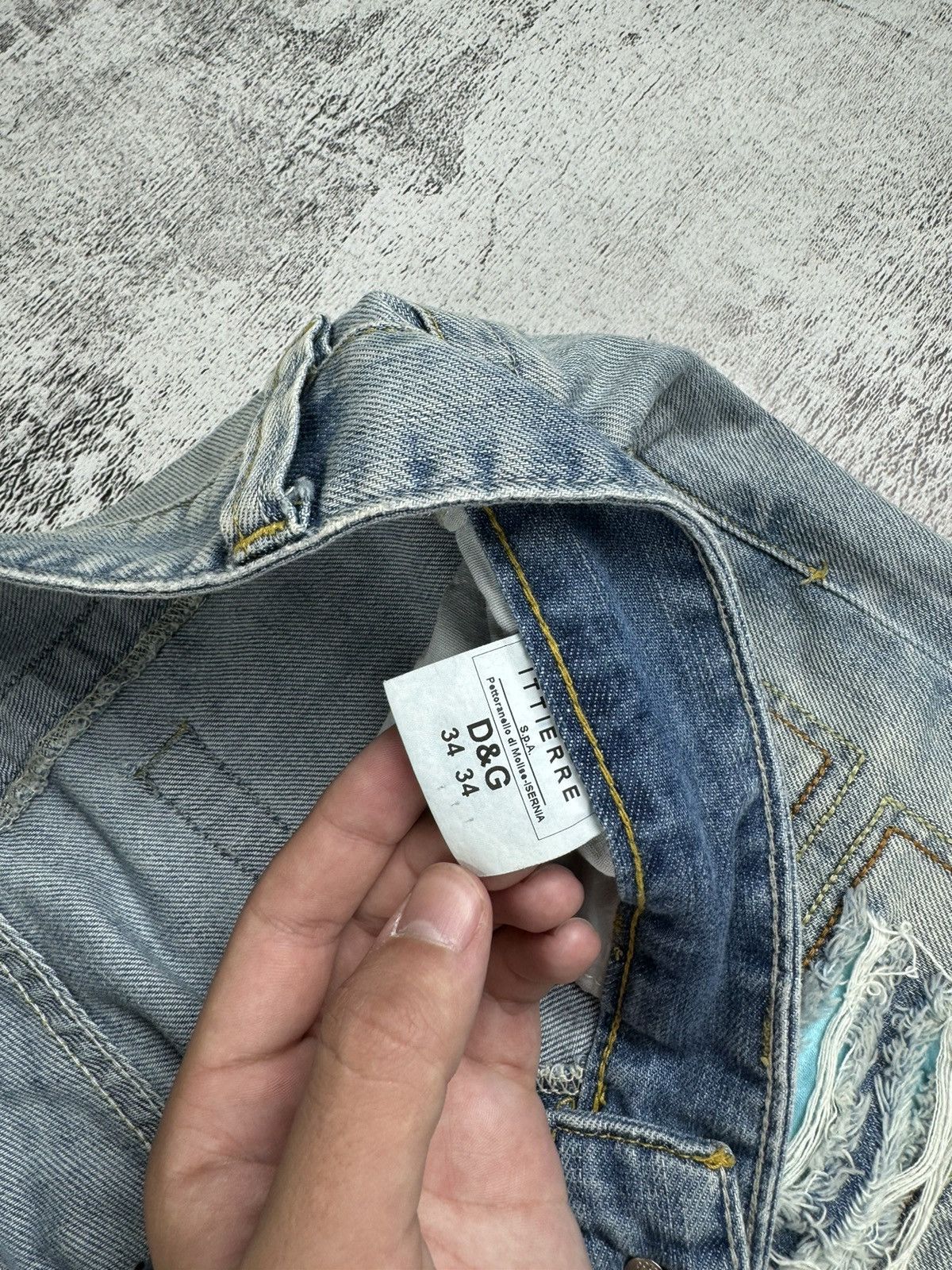 Dolce & Gabbana Dolce & Gabbana RARE D&G Patchwork Distressed Y2K Denim Jeans Size US 34 / EU 50 - 20 Thumbnail