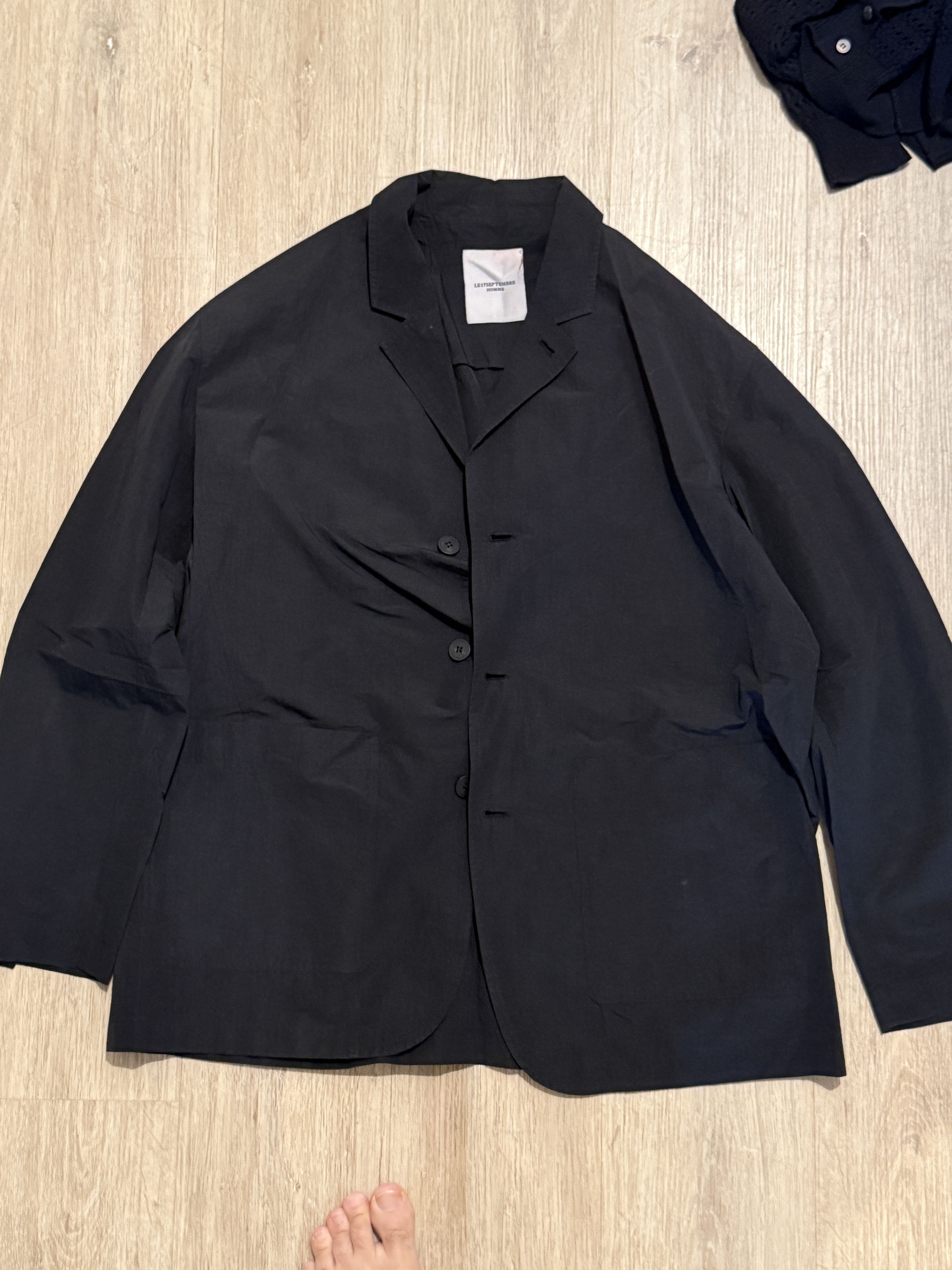LE17SEPTEMBRE Clothing: Curated Shirts, Jeans, Shoes & More