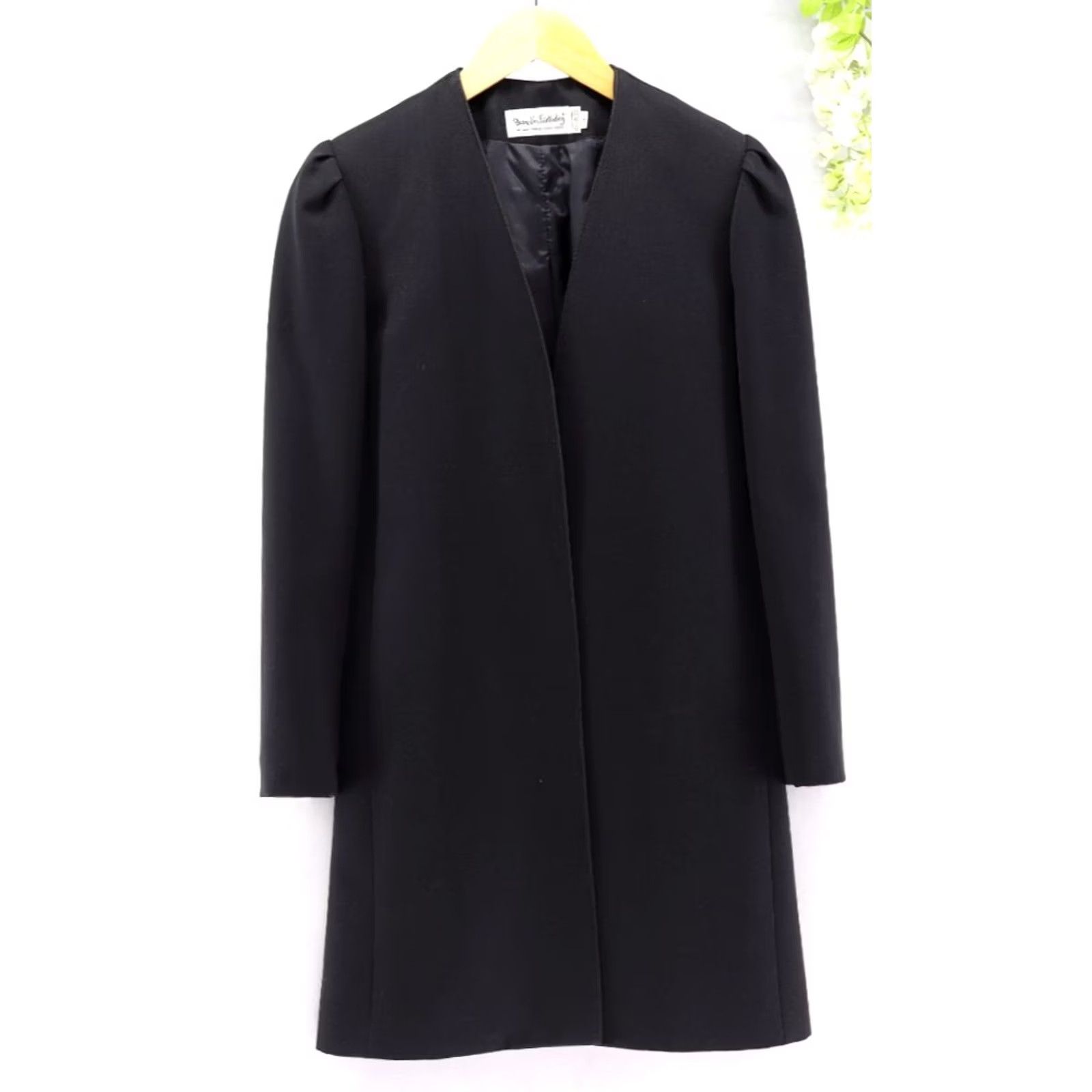 Diane von Furstenberg VINTAGE Diane von Furstenberg Blazer Jacket Women's Black Wool Duster Mid-Length 90s Career Luxury Silk Lining Dry Clean Only Size 6 Size M / US 6-8 / IT 42-44 - 2 Thumbnail