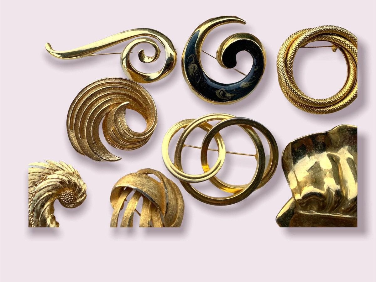 Vintage Costume Brooch Lot Gold Vintage High End Statement Jewelry Size ONE SIZE - 4 Thumbnail