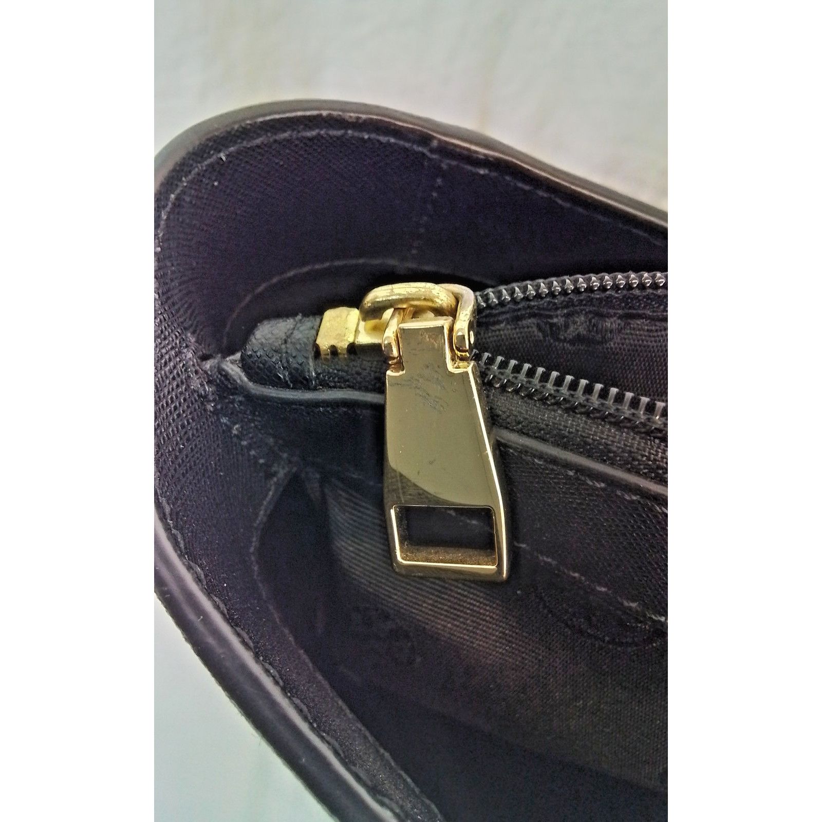 Tory Burch Tory Burch Black Leather Shoulder Bag Gold Hardware Size ONE SIZE - 8 Thumbnail