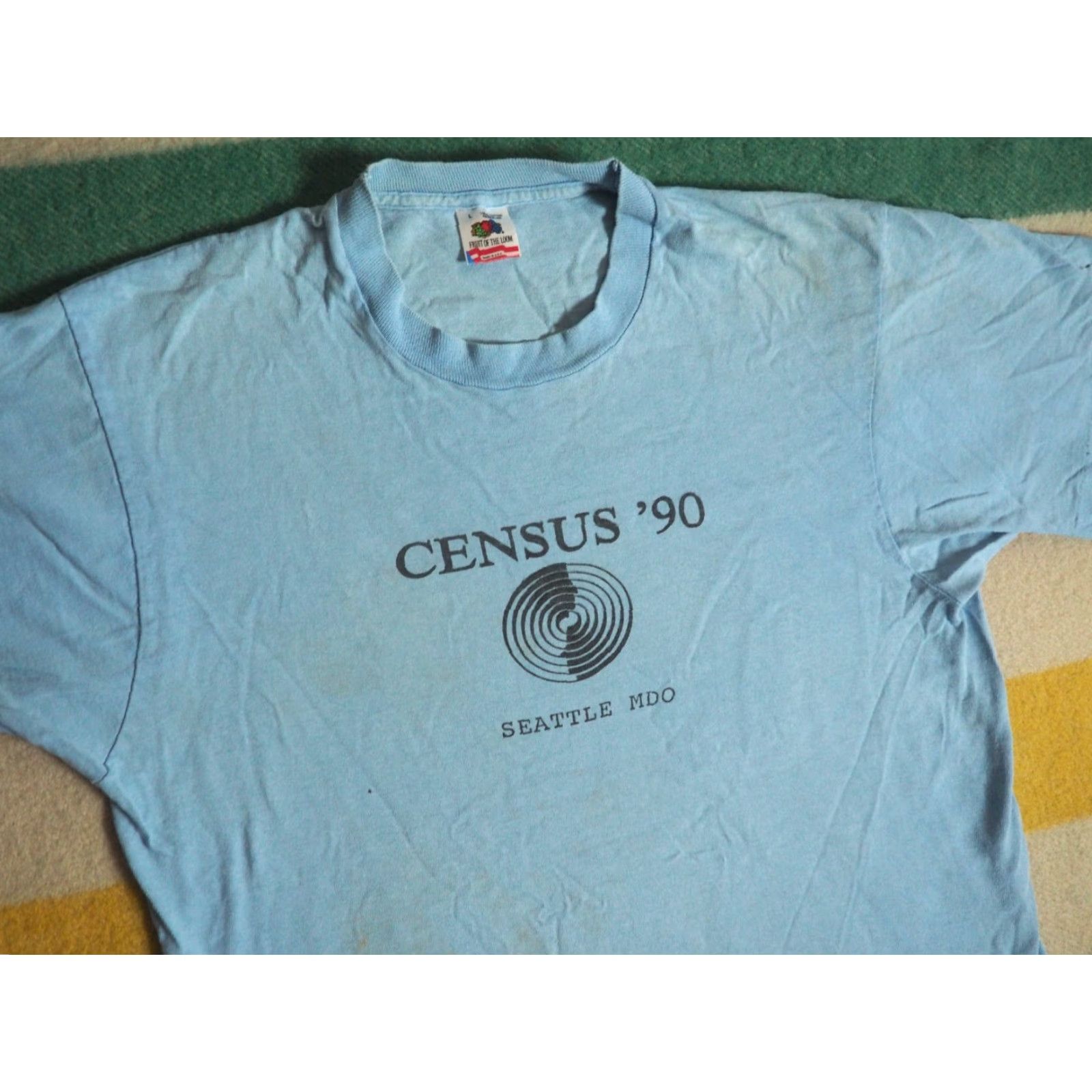 Fruit Of The Loom VTG 90s Fruit of the Loom Seattle Census Faded Blue Grunge Tee T-Shirt Mens L Shirt 90s Logo Short Sleeve Crew Neck Cotton Vintage Size US L / EU 52-54 / 3 - 3 Thumbnail