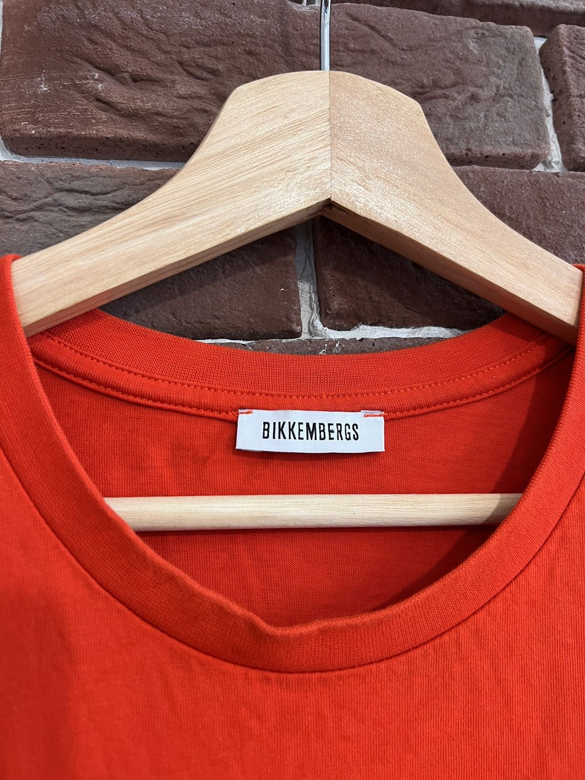 Dirk Bikkembergs Dirk Bikkembergs Logo Hype Tshirt XL Orange Soccer Size US XL / EU 56 / 4 - 2 Thumbnail