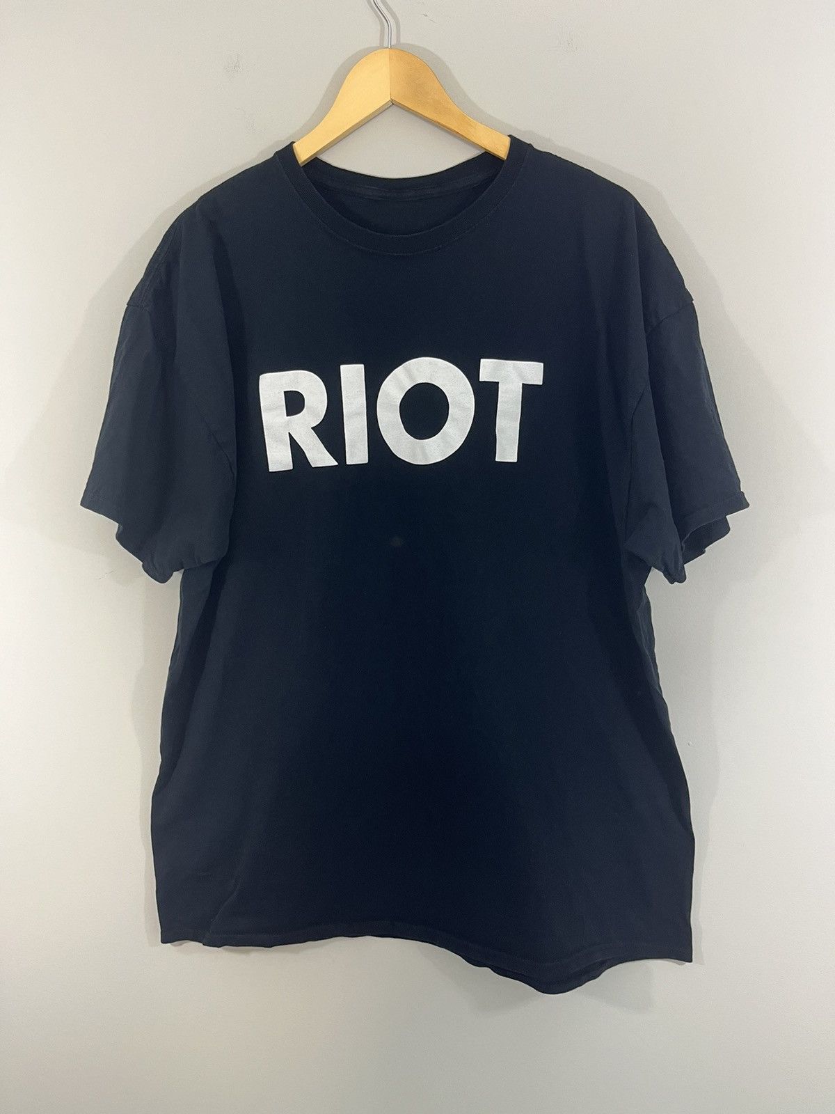 Vintage RIOT Oversized Distressed Tee Size US XXL / EU 58 / 5 - 1 Thumbnail