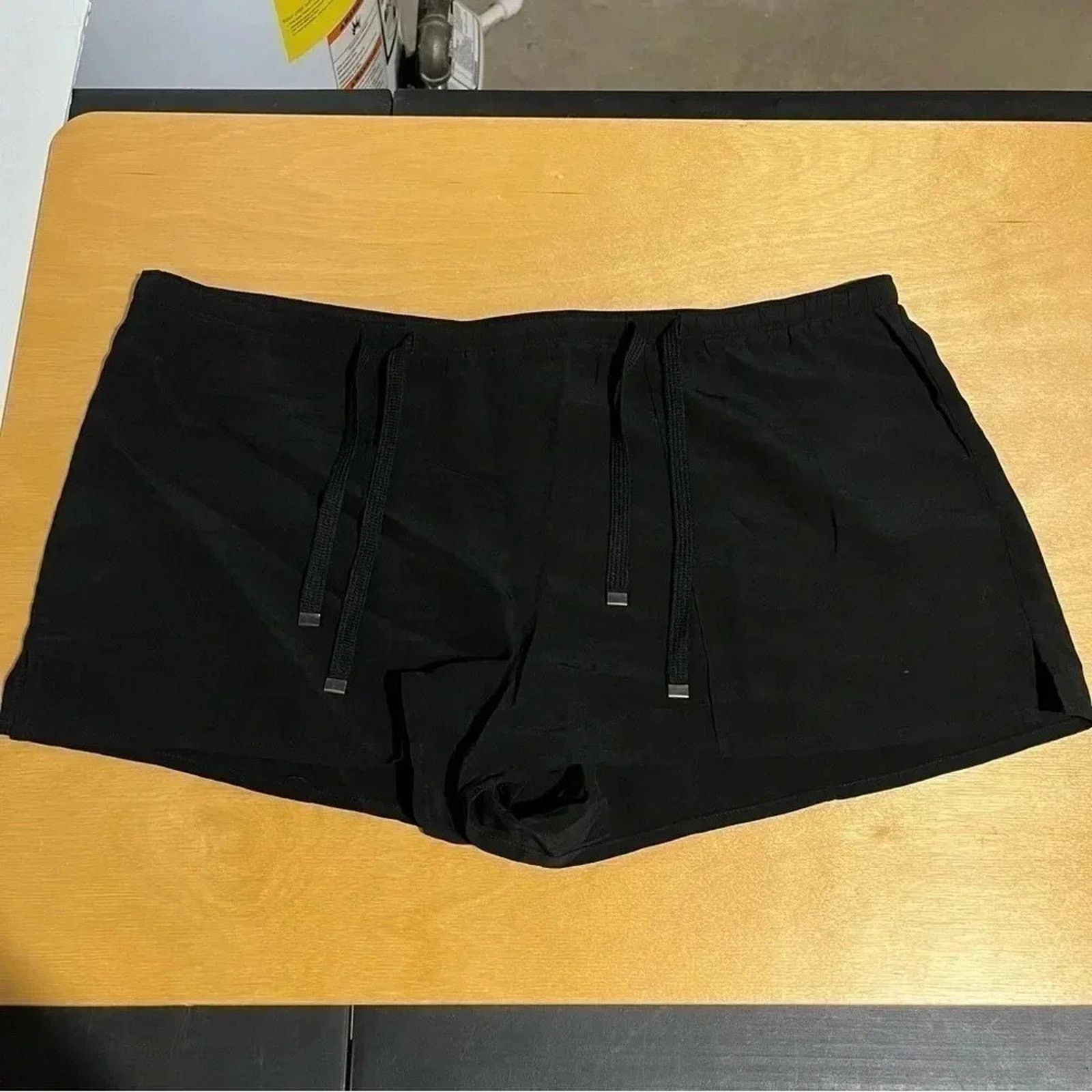 Other David Lerner 100% Silk Drawstring Black Shorts Size Small Size 26" / US 2 / IT 38 - 1 Thumbnail