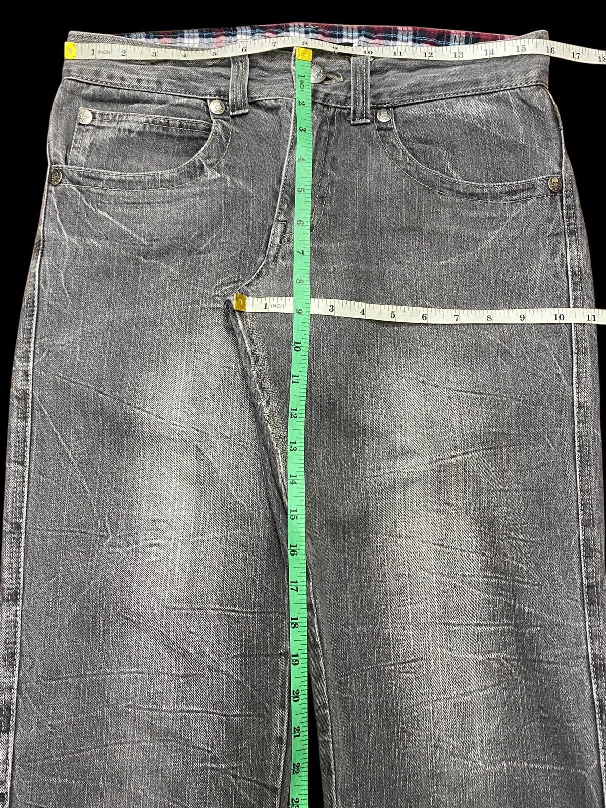 Japanese Brand Vintage Japan Brand Dominate Skull Bones Faded Loose Jeans Size US 32 / EU 48 - 13 Thumbnail