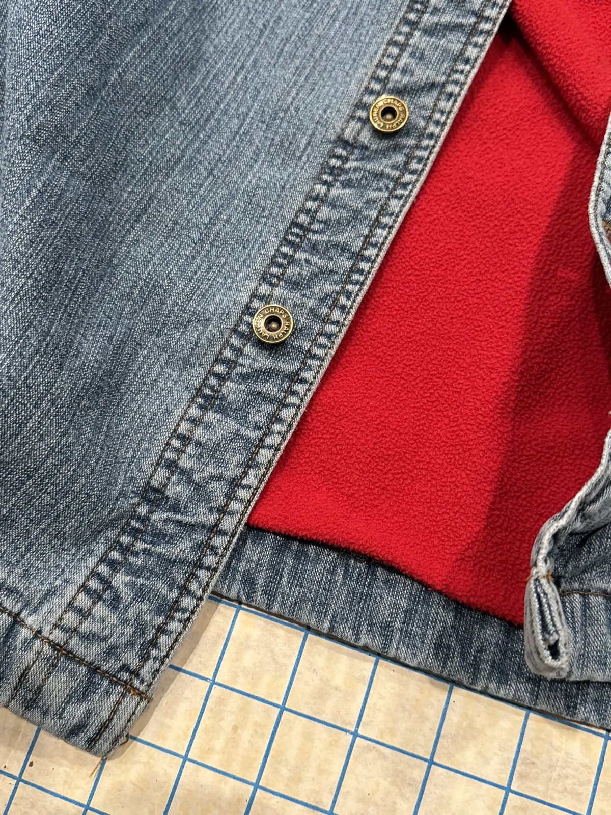 Chaps Ralph Lauren Vintage Chaps Ralph Lauren Denim Button Up Red Fleece Liner Size US L / EU 52-54 / 3 - 7 Thumbnail