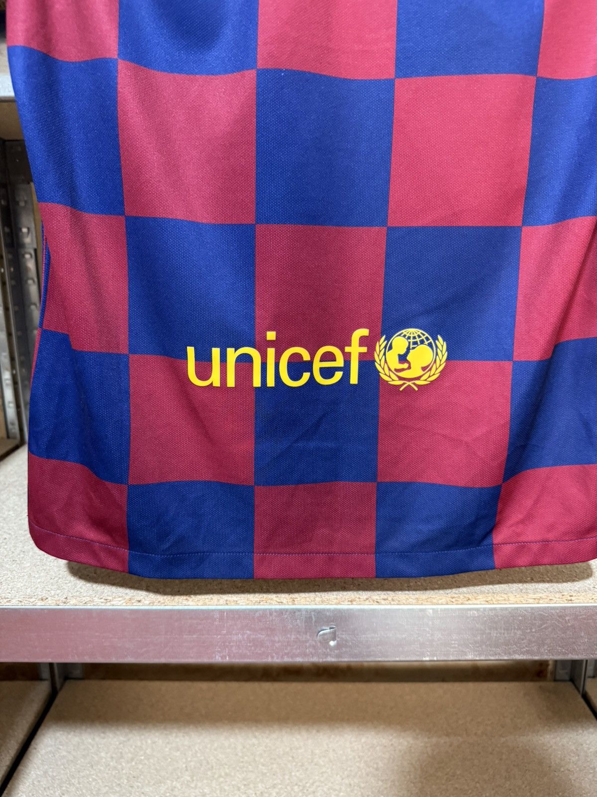 Nike Rare Nike FC Barcelona 2019 2020 Home Football Soccer Jersey Size US M / EU 48-50 / 2 - 11 Thumbnail