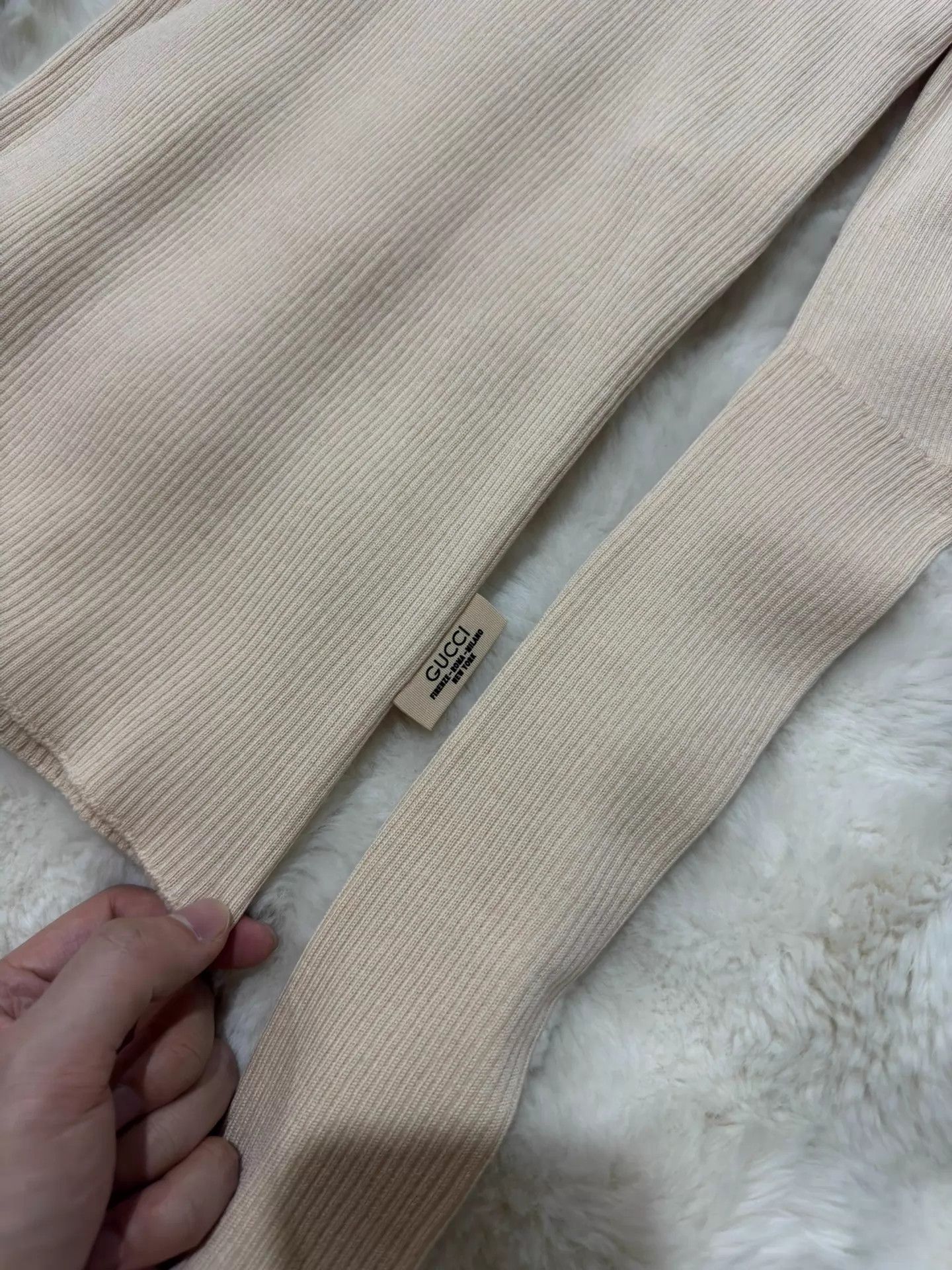 Gucci Gucci Crewneck Wool Stretch Knit Sweater S Unisex New With Tags Size S / US 4 / IT 40 - 4 Thumbnail
