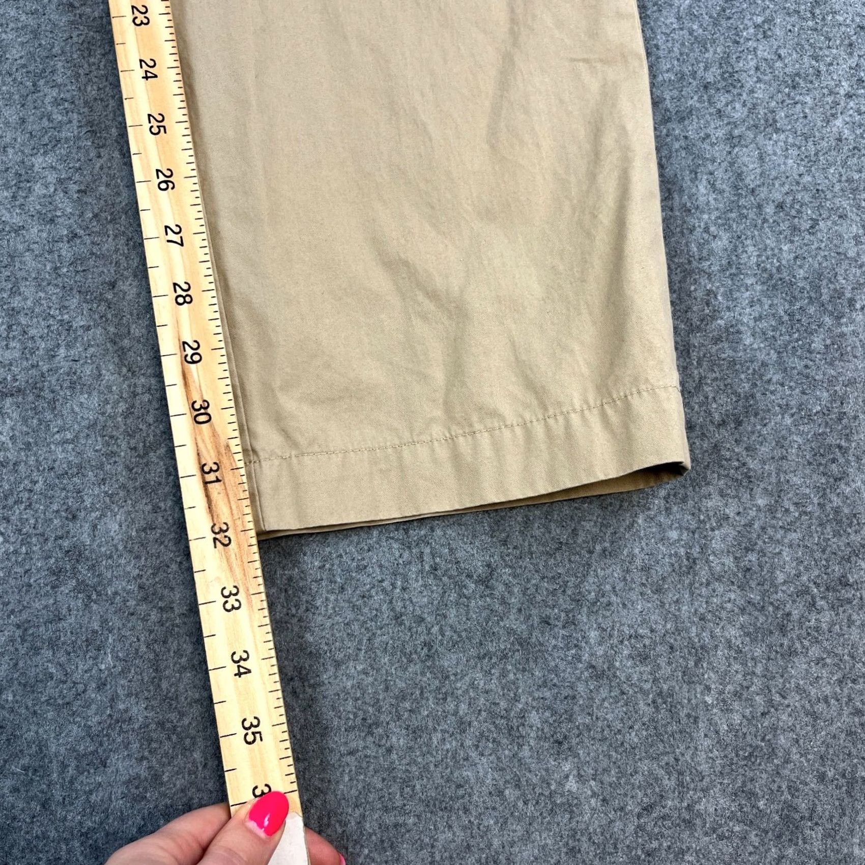 Hugo Boss Hugo Boss Chino Trousers Pants Straight 32 Beige Vintage 100% Cotton Men Regular 32 in Inside Leg 32 in Front Flat Front Jeans Style Hat? Size US 32 / EU 48 - 4 Thumbnail